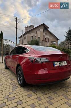 Седан Tesla Model 3 2018 в 