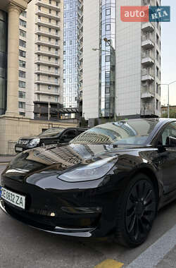 Tesla Model 3 2022