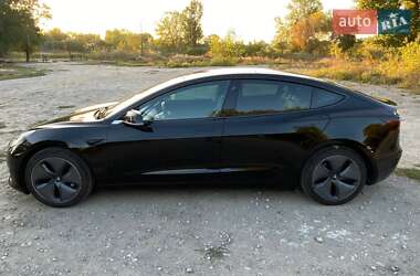 Седан Tesla Model 3 2018 в 