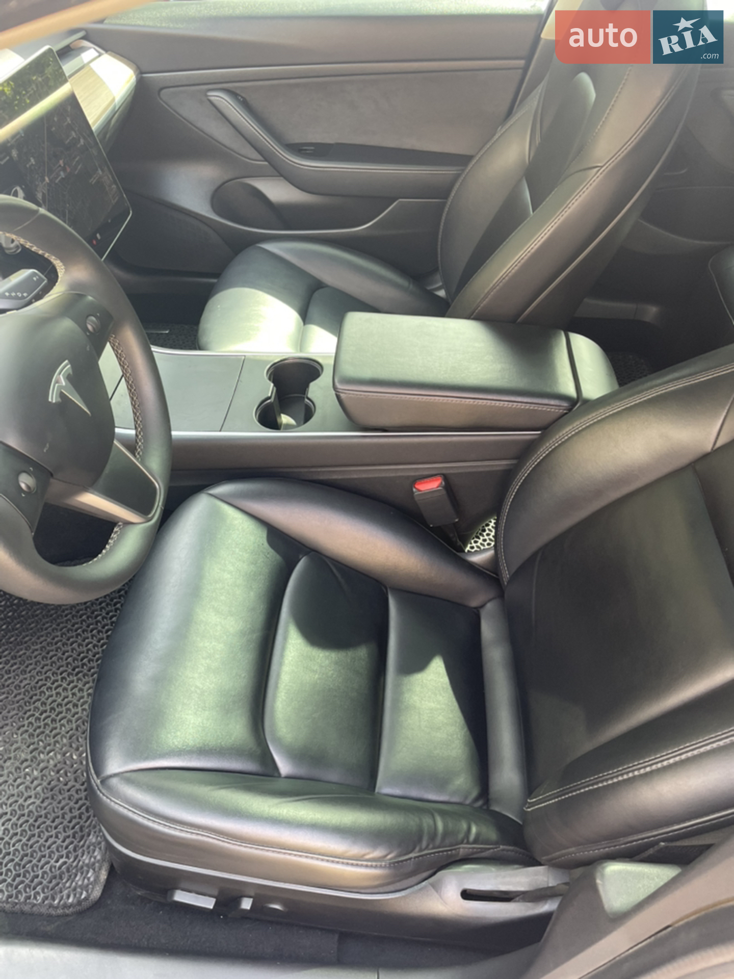 2020 Tesla Model 3 - мініатюра 8