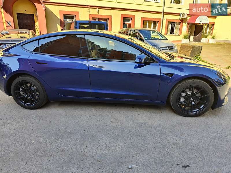 Седан Tesla Model 3 2022 в Ровно фото 7 Седан Tesla Model 3 2022 в Ровно