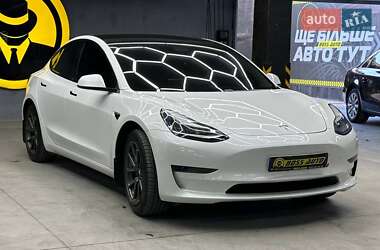 Tesla Model 3 2019