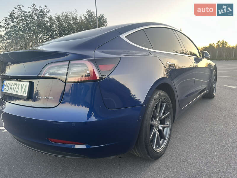 Седан Tesla Model 3 2018 в Виннице фото 24 Седан Tesla Model 3 2018 в Виннице