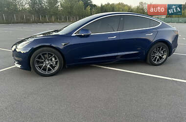 Седан Tesla Model 3 2018 в Вінниці