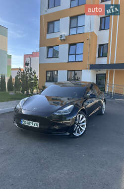 Tesla Model 3 2018
