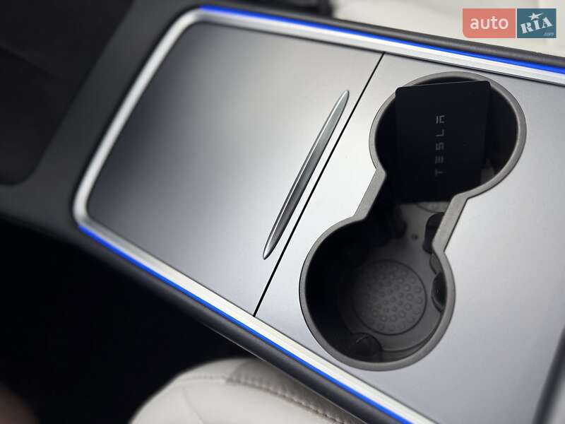 Седан Tesla Model 3 2021 в Малине фото 27 Седан Tesla Model 3 2021 в Малине