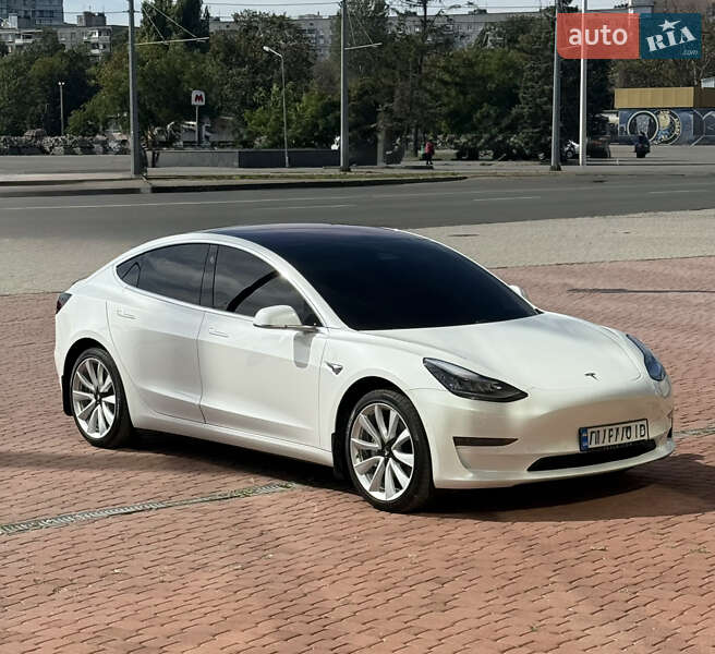 Седан Tesla Model 3 2017 в Харкові фото 11 Седан Tesla Model 3 2017 в Харкові