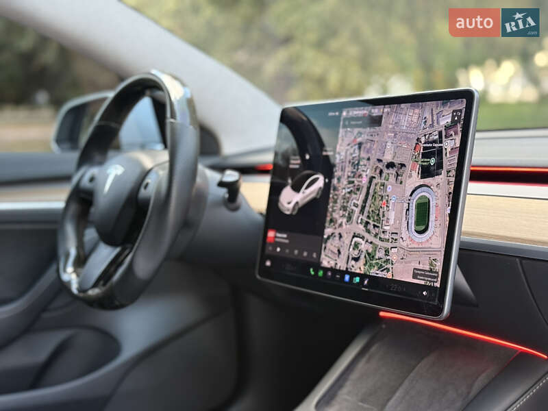 Седан Tesla Model 3 2017 в Харкові фото 39 Седан Tesla Model 3 2017 в Харкові