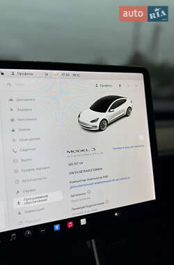 Седан Tesla Model 3 2020 в 