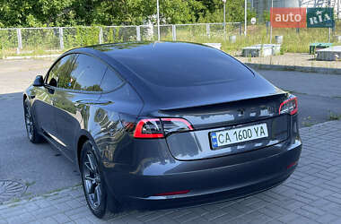 Седан Tesla Model 3 2018 в 