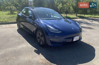 Tesla Model 3 2020