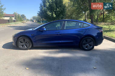 Седан Tesla Model 3 2020 в Киеве