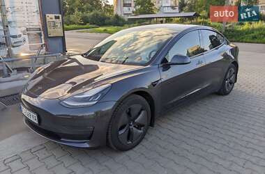 Седан Tesla Model 3 2019 в 
