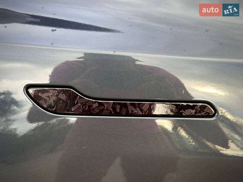 Седан Tesla Model 3 2023 в Запоріжжі