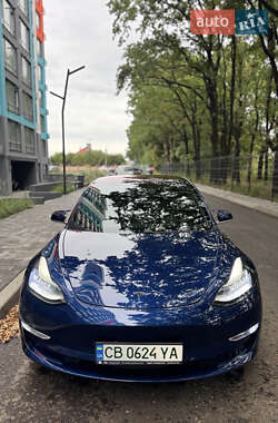 Седан Tesla Model 3 2018 в 