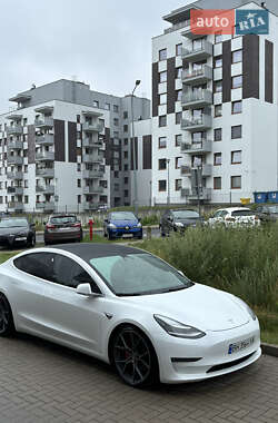 Седан Tesla Model 3 2019 в 