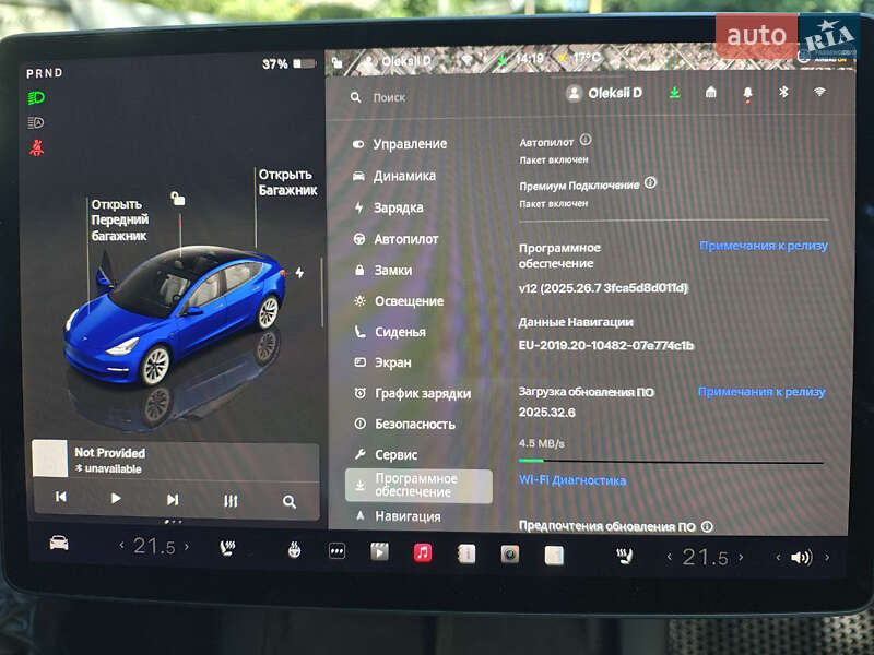 Седан Tesla Model 3 2022 в Днепре