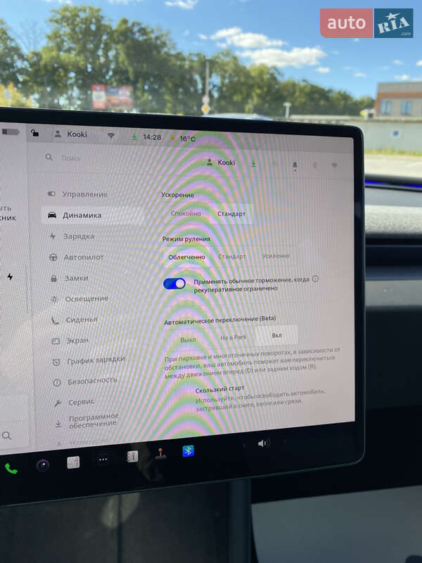 Седан Tesla Model 3 2024 в Киеве