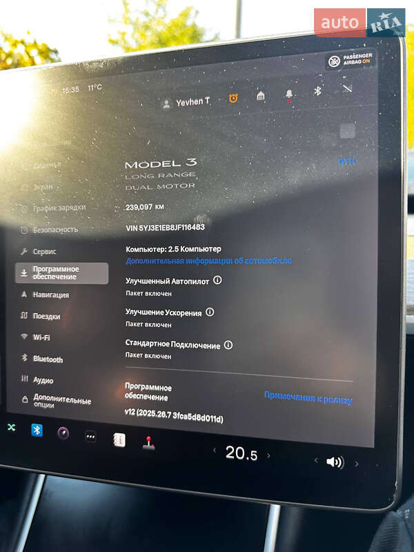 Седан Tesla Model 3 2018 в Житомирі