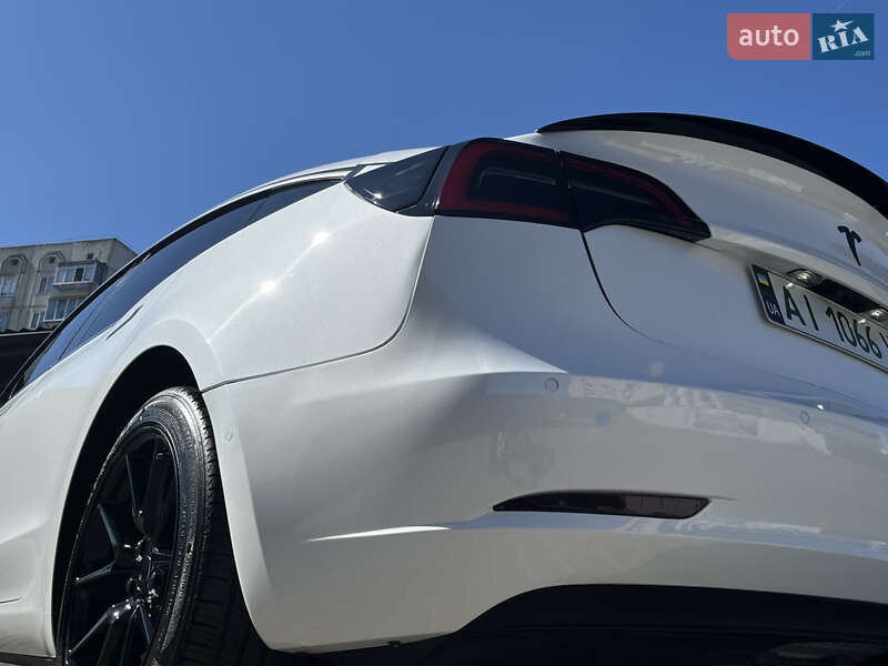 Седан Tesla Model 3 2021 в Белой Церкви