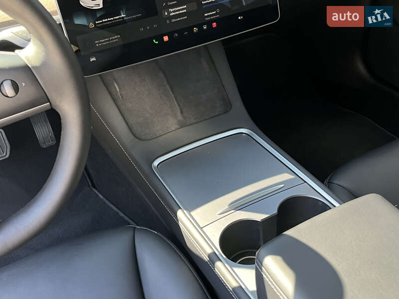 Седан Tesla Model 3 2021 в Белой Церкви