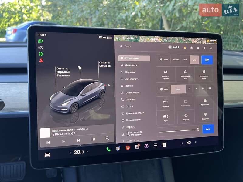 Седан Tesla Model 3 2023 в Львові
