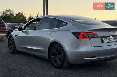 Седан Tesla Model 3 2018 в 
