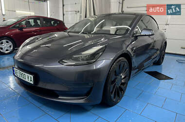 Tesla Model 3 2021