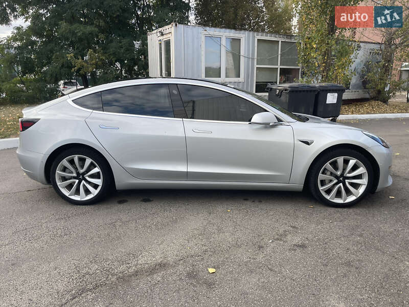 Седан Tesla Model 3 2018 в Броварах фото 8 Седан Tesla Model 3 2018 в Броварах