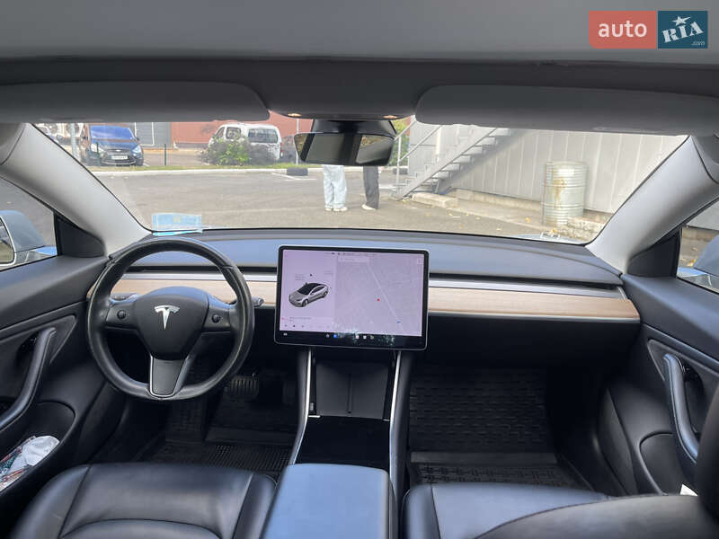 Седан Tesla Model 3 2018 в Броварах фото 20 Седан Tesla Model 3 2018 в Броварах
