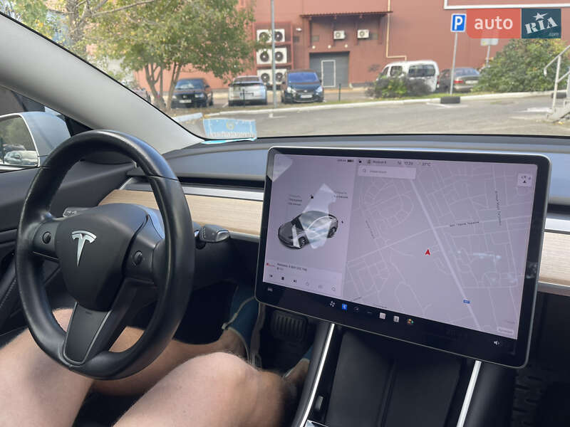 Седан Tesla Model 3 2018 в Броварах фото 22 Седан Tesla Model 3 2018 в Броварах