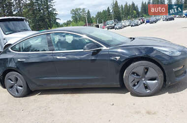 Седан Tesla Model 3 2018 в 