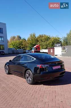 Седан Tesla Model 3 2018 в 