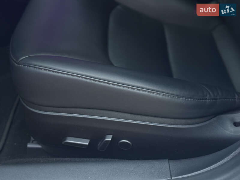 Седан Tesla Model 3 2021 в Ужгороді фото 12 Седан Tesla Model 3 2021 в Ужгороді