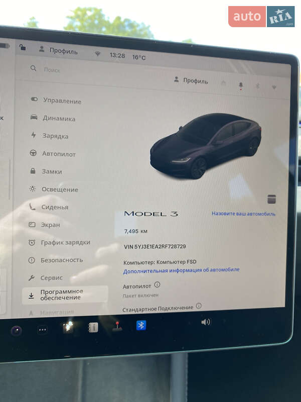 Седан Tesla Model 3 2024 в Києві