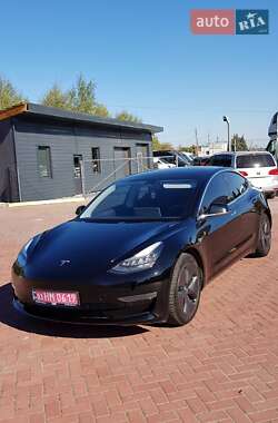 Tesla Model 3 2018