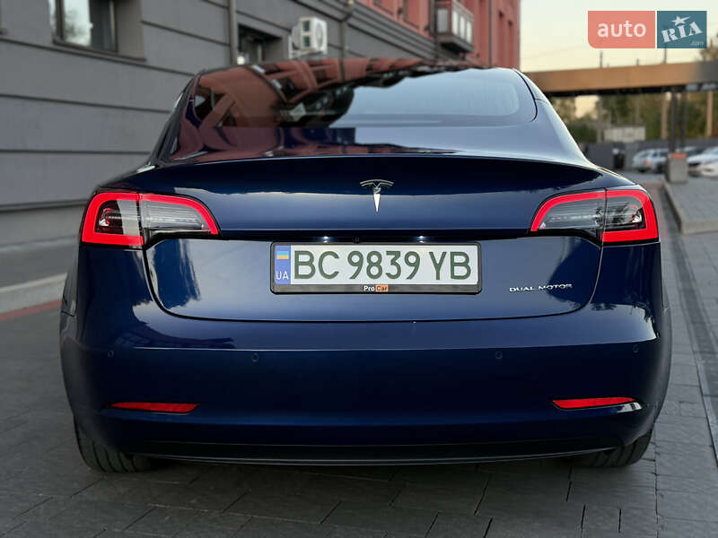 Седан Tesla Model 3 2018 в Дрогобыче фото 26 Седан Tesla Model 3 2018 в Дрогобыче