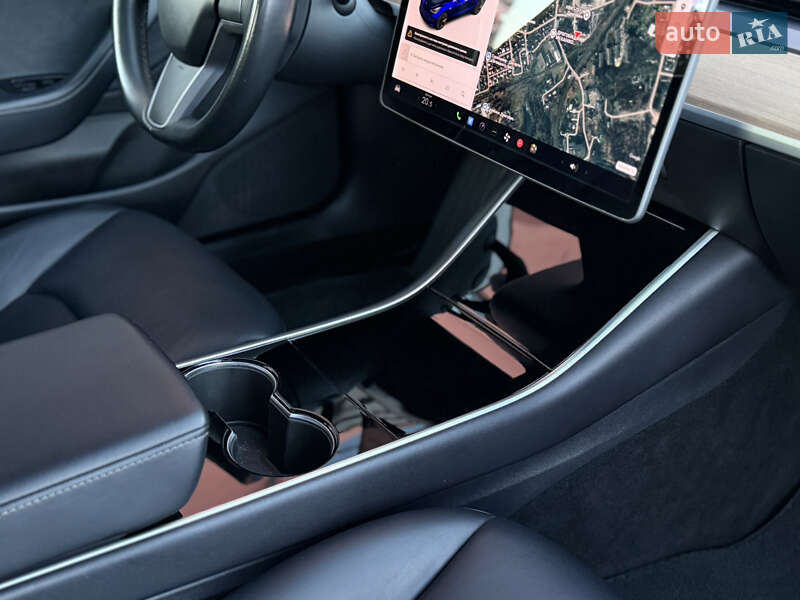 Седан Tesla Model 3 2018 в Дрогобыче фото 46 Седан Tesla Model 3 2018 в Дрогобыче