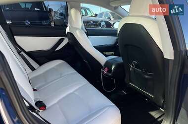 Седан Tesla Model 3 2018 в 