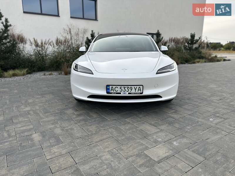 Седан Tesla Model 3 2024 в Луцьку фото 8 Седан Tesla Model 3 2024 в Луцьку