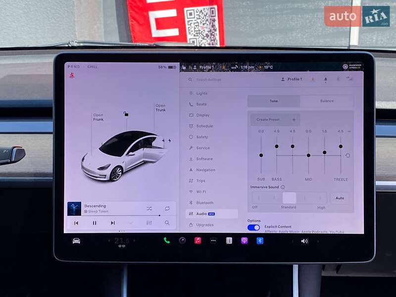 Седан Tesla Model 3 2019 в Киеве