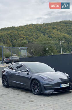 Tesla Model 3 2018