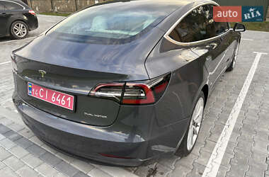 Седан Tesla Model 3 2018 в 