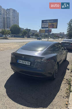Седан Tesla Model 3 2019 в 