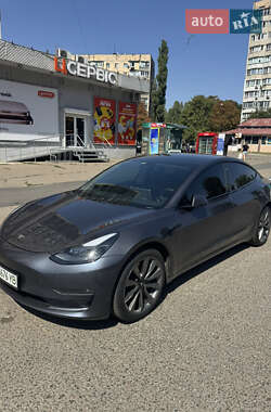 Tesla Model 3 2019 Tesla Model 3 2019