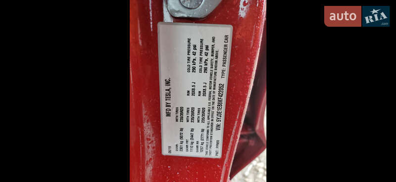 Седан Tesla Model 3 2019 в Львові