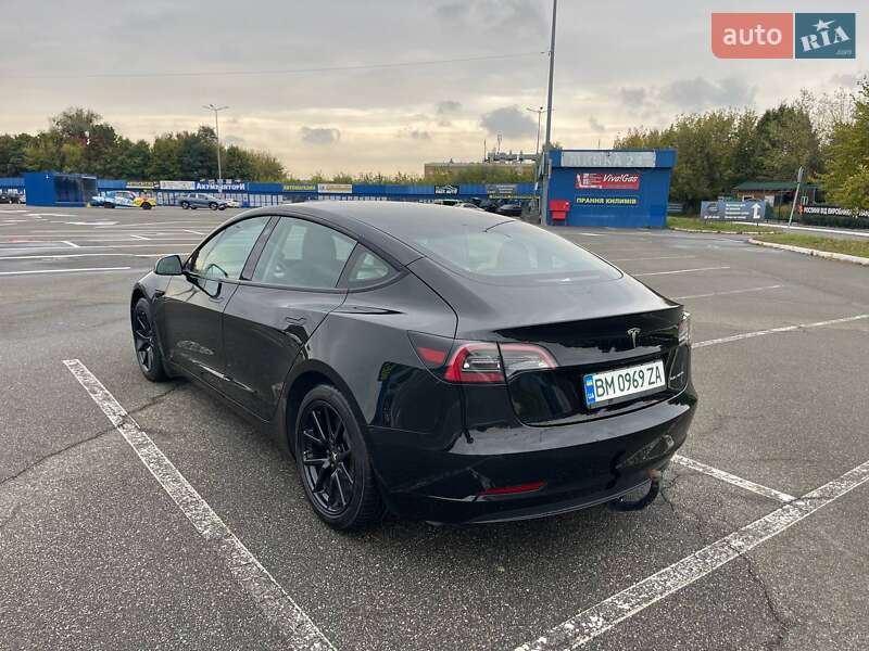 Седан Tesla Model 3 2023 в Киеве