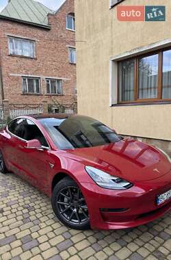 Tesla Model 3 2018