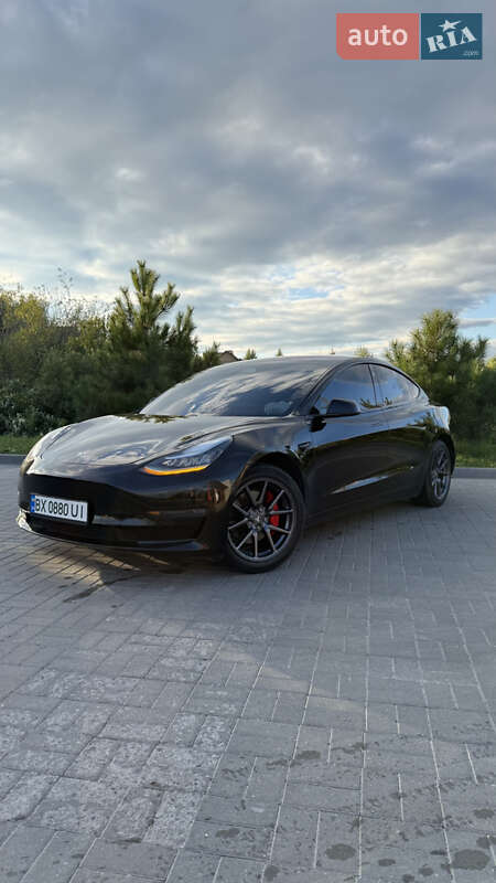 Tesla Model 3 2018