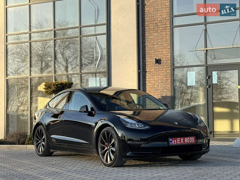 Tesla Model 3 2019